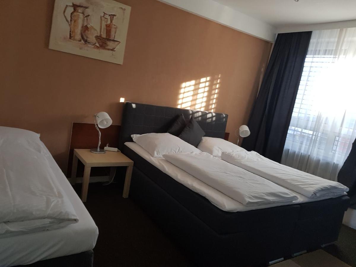 Hotel Wandsbek Гамбург Экстерьер фото